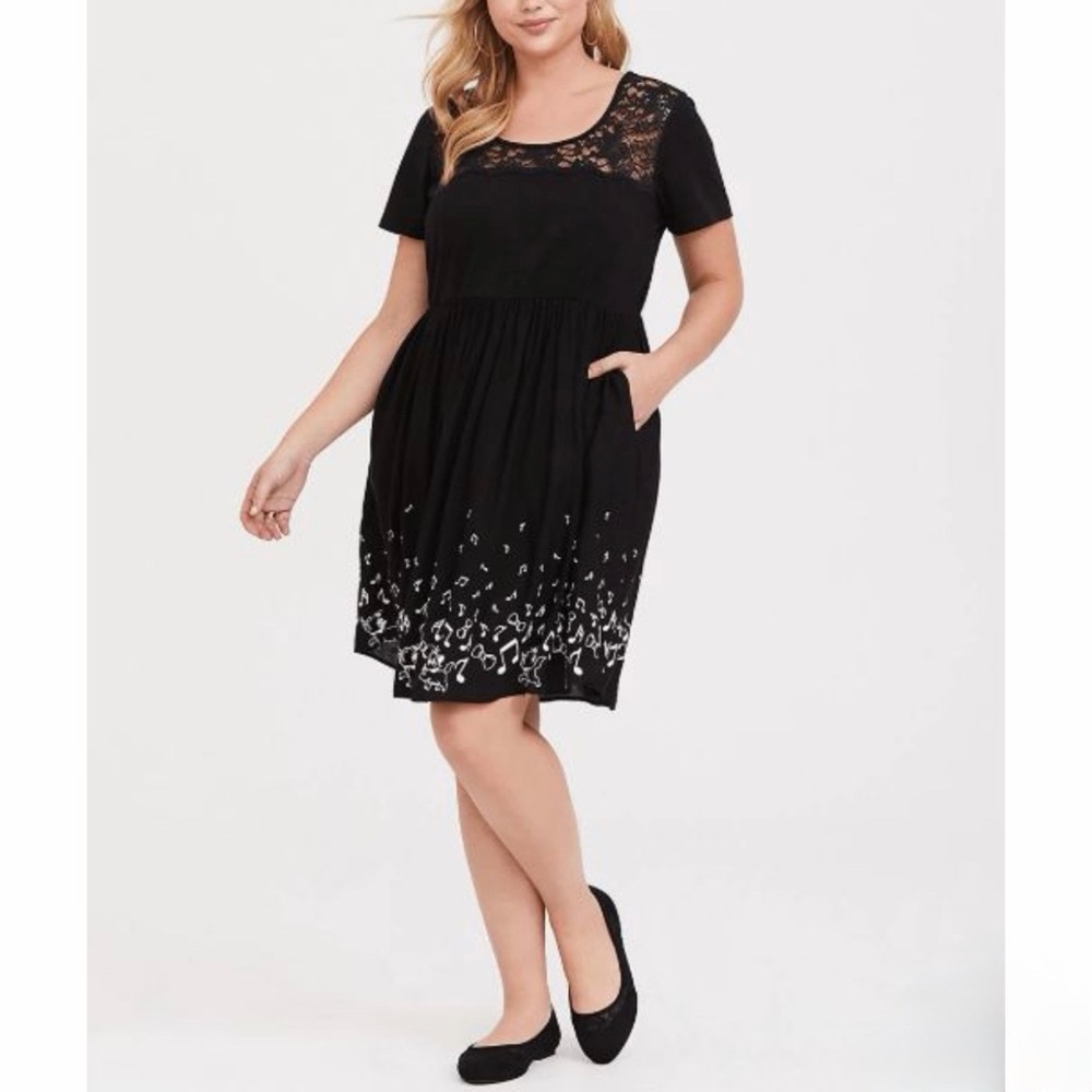 DISNEY Marie Aristocats Graphic Black Lace Skater Dress Plus 4 4X Torrid